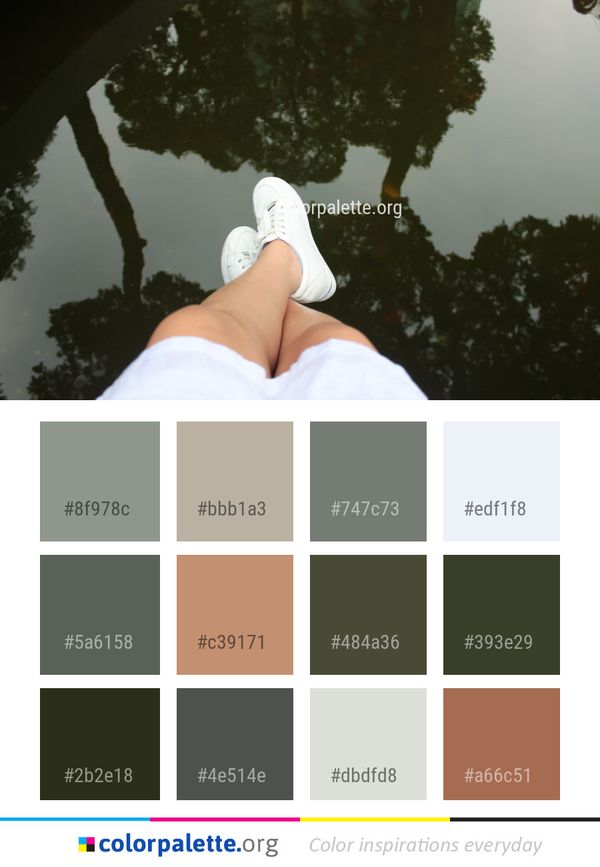 Leg Girl Sky Color Palette